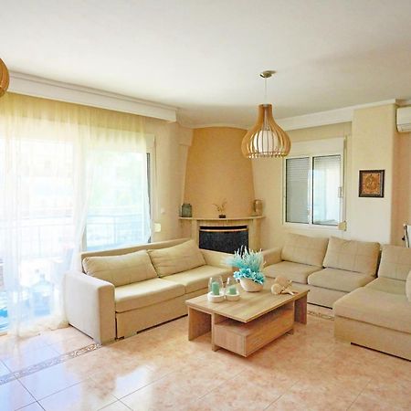Lovely And Sunny Apartament 300M From Beach!! Peraia  Ngoại thất bức ảnh