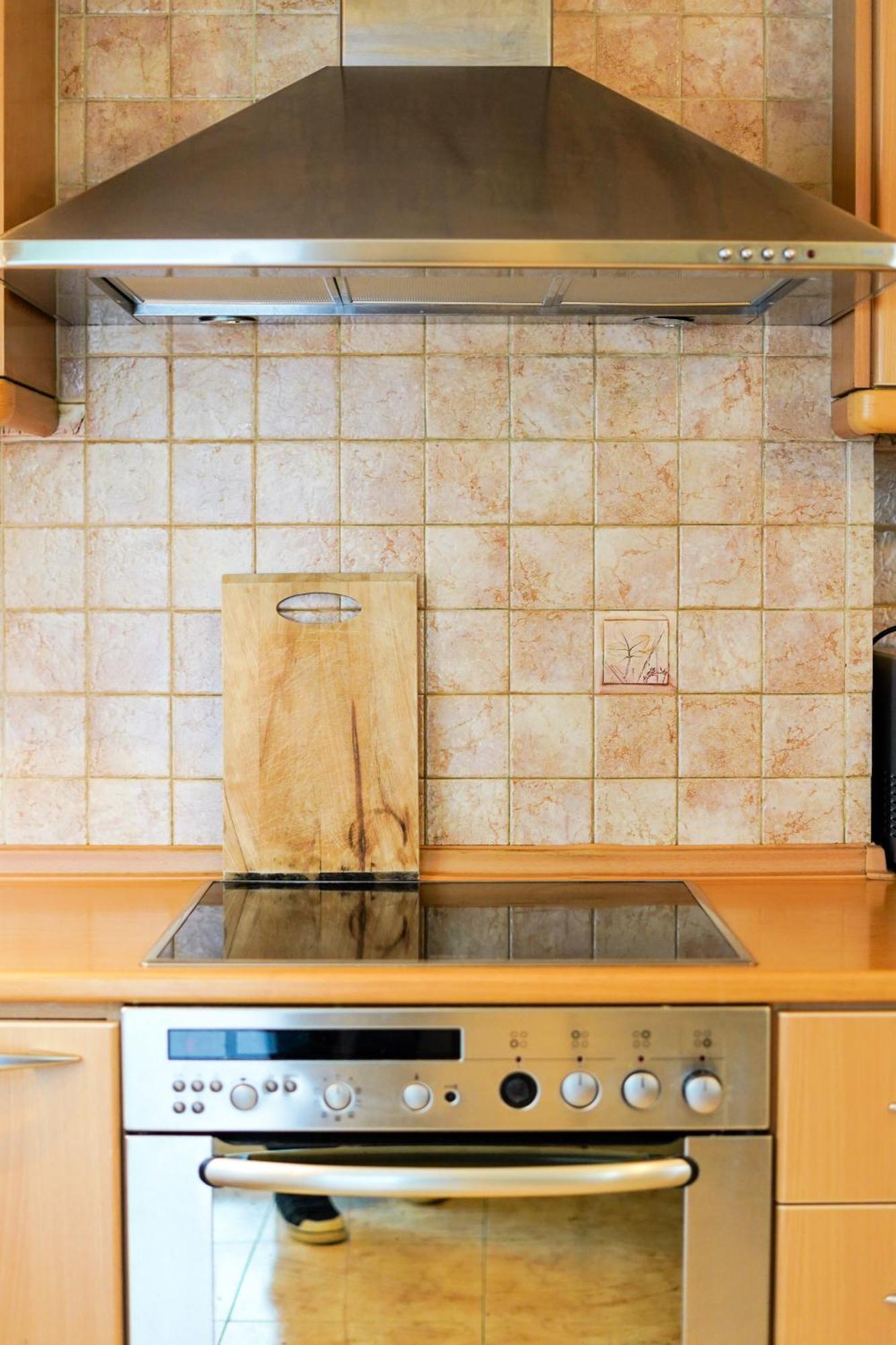 Lovely And Sunny Apartament 300M From Beach!! Peraia  Ngoại thất bức ảnh
