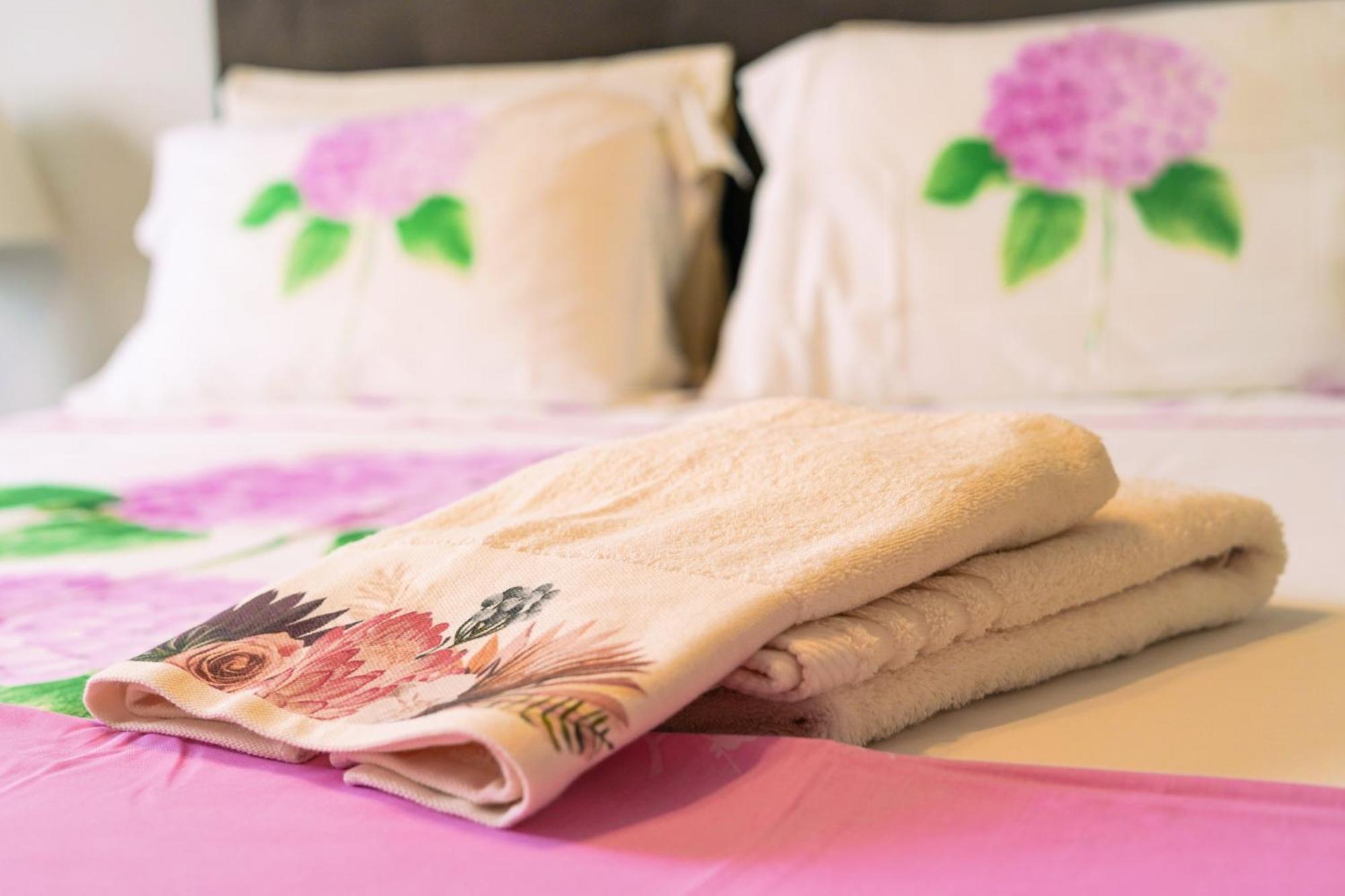 Lovely And Sunny Apartament 300M From Beach!! Peraia  Ngoại thất bức ảnh