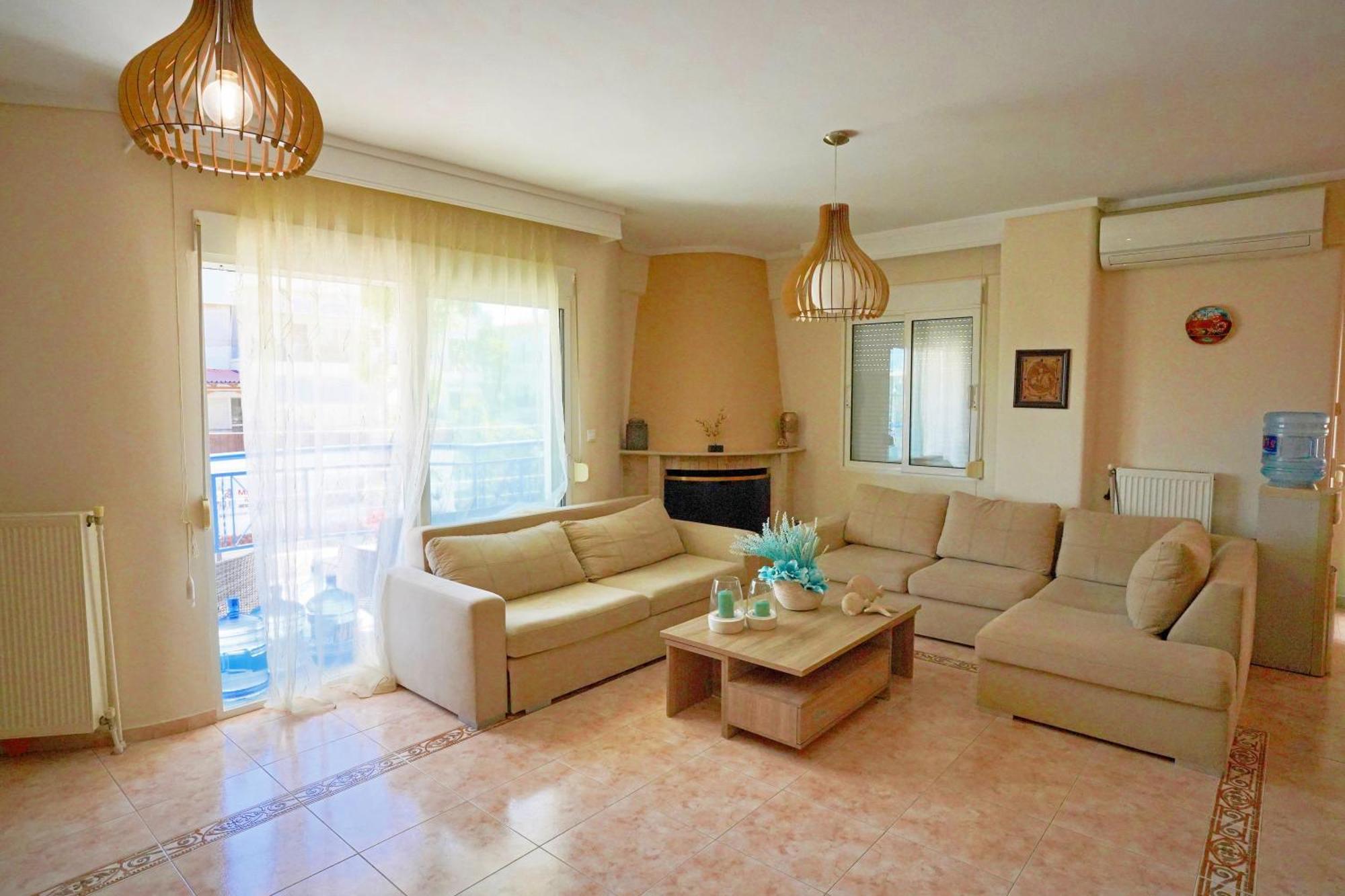 Lovely And Sunny Apartament 300M From Beach!! Peraia  Ngoại thất bức ảnh